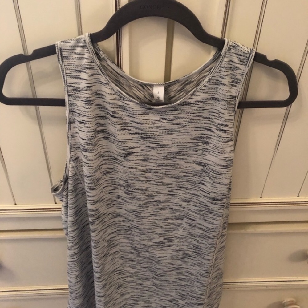 Lululemon Low Key Silver Tank